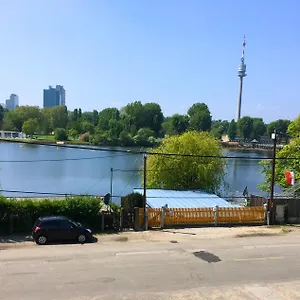 Ajo Apartments - Alte Donau Lake View Balcony Studio - Self-Check-In Апартаменты Вена